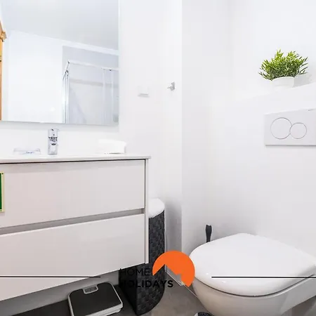 #020 Medronheira By Holidays Apartment