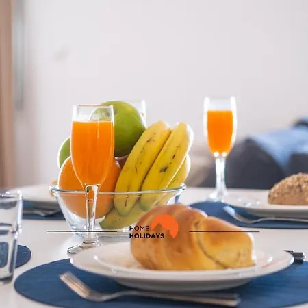 #020 Medronheira By Holidays شقة البوفيرا